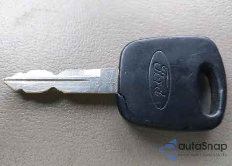 2001 Ford Expedition Eddie Bauer z USA, uszkodzony, nr VIN 1FMPU18L01LA54319